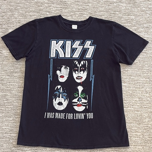 KISS Band Tee Womens Size Large "I was Made for Lovin You" Gene Simmons Members - Picture 9 of 9